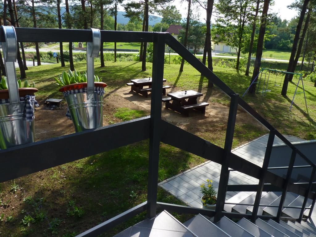 Guest House Rudine Slunj Εξωτερικό φωτογραφία